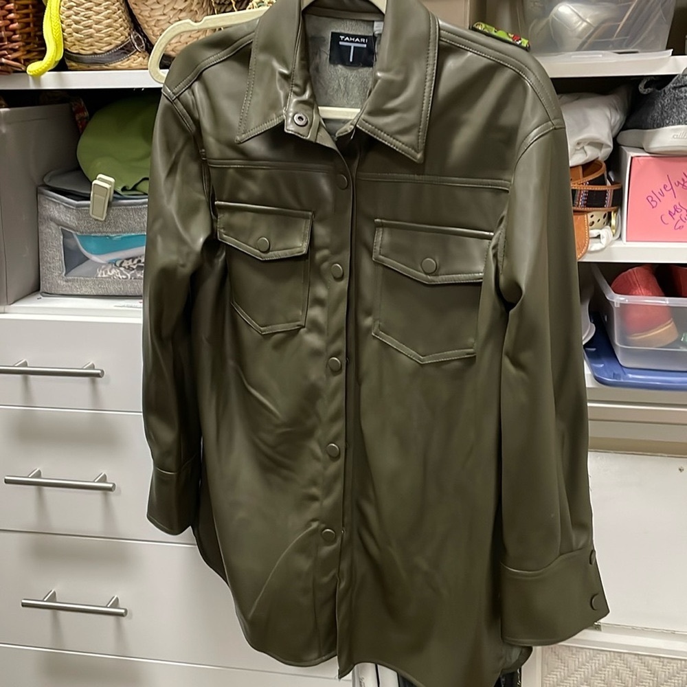 Tamari Shacket